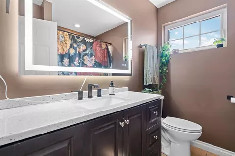Bath - 770 Eagles Nest, Milan, MI 48160 photo 4 of 6