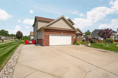 Exterior - 770 Eagles Nest, Milan, MI 48160 photo 13 of 14