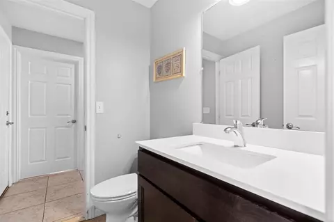 Bath - 770 Eagles Nest, Milan, MI 48160 photo 1 of 6