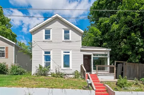413 Breens, Grand Rapids, MI 49503