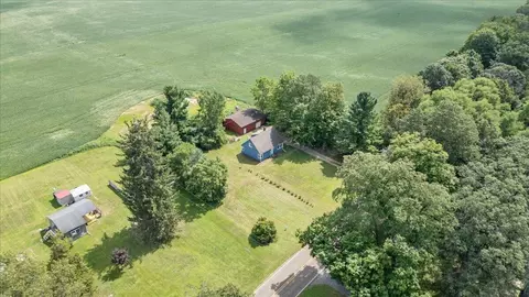 View/Area - 9718 19 12 Mile, Marshall, MI 49068 photo 2 of 6