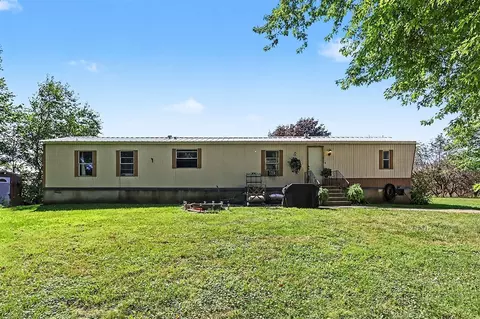 24255 44th, Bloomingdale, MI 49026