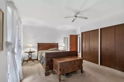 Bedroom - 3650 Spring Arbor, Jackson, MI 49201 photo 5 of 7