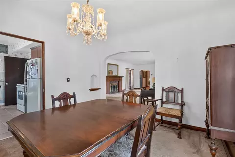 Dining - 3650 Spring Arbor, Jackson, MI 49201 photo 5 of 5
