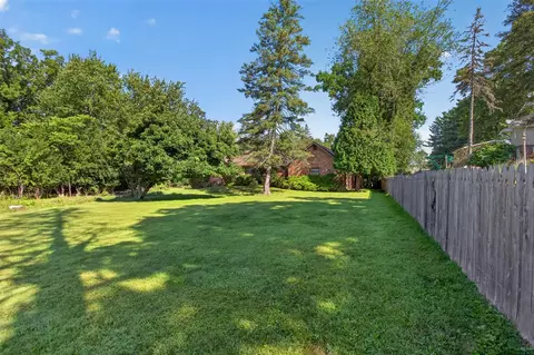 Exterior - 3650 Spring Arbor, Jackson, MI 49201 photo 15 of 16
