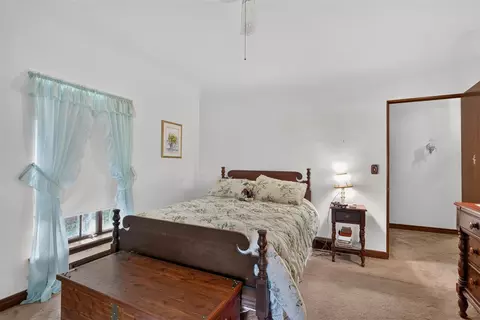Bedroom - 3650 Spring Arbor, Jackson, MI 49201 photo 1 of 7