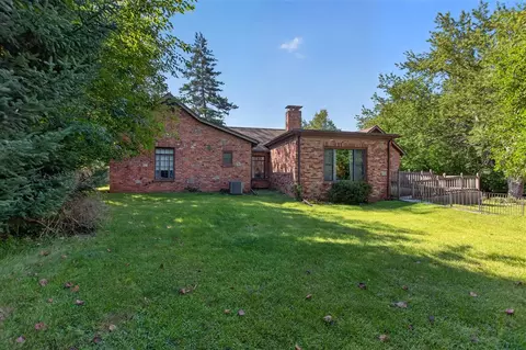 Exterior - 3650 Spring Arbor, Jackson, MI 49201 photo 7 of 16