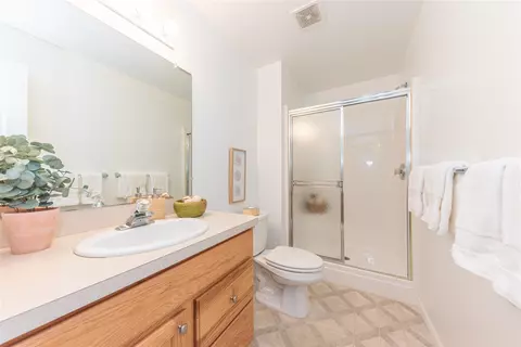 Bath - 599 Sycamore, Saline, MI 48176 photo 6 of 6