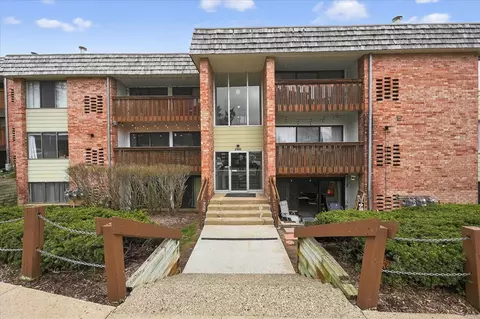 2140 Pauline #206, Ann Arbor, MI 48103