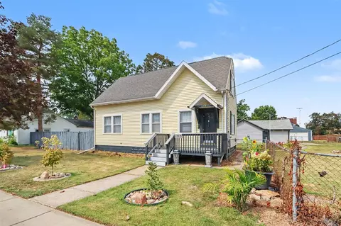1719 Palmer, Kalamazoo, MI 49001