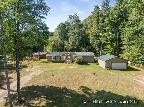 22653 Tamarack, Howard City, MI 49329