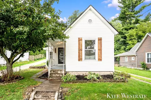 629 Harlan, Grand Rapids, MI 49503