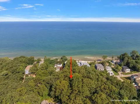 1 Ponchartrain Drive, New Buffalo, MI 49117