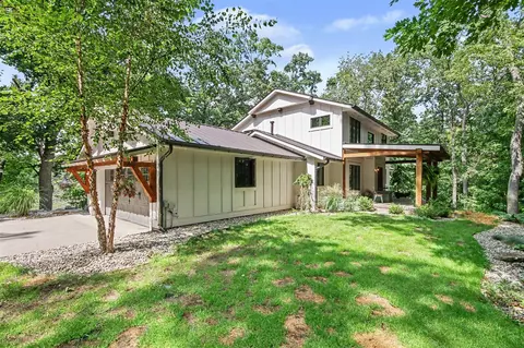 7373 Thornapple Dales, Alto, MI 49302