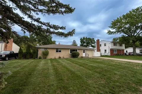 3324 Brooklyn, Grand Rapids, MI 49508