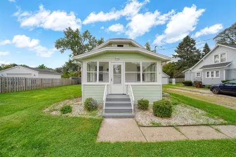 Exterior - 836 Concord, Jackson, MI 49202 photo 2 of 12