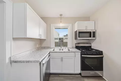 Kitchen - 836 Concord, Jackson, MI 49202 photo 2 of 2