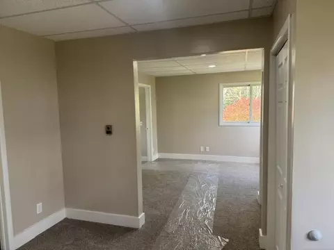 Entry Way - 836 Concord, Jackson, MI 49202 photo 2 of 2