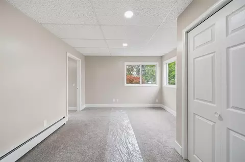 Bedroom - 836 Concord, Jackson, MI 49202 photo 5 of 10