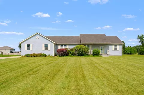 30479 52nd, Paw Paw, MI 49079
