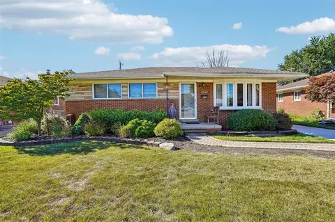 26347 Midway, Dearborn Heights, MI 48127