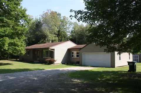 1807 W W Riv, Muskegon, MI 49445