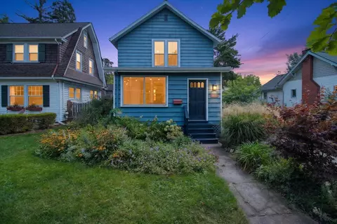 121 Kenwood, Ann Arbor, MI 48103