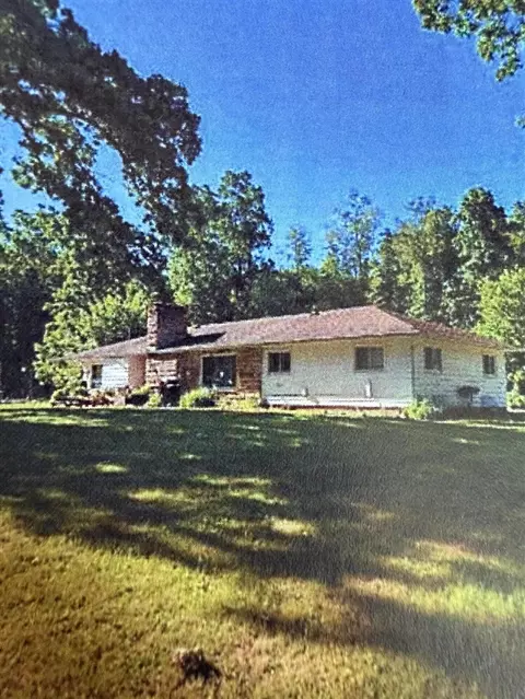 Exterior - 6127 Brooklyn, Jackson, MI 49201 photo 8 of 16