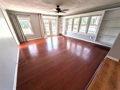 Living - 4279 20th, Dorr, MI 49323 photo 4 of 5