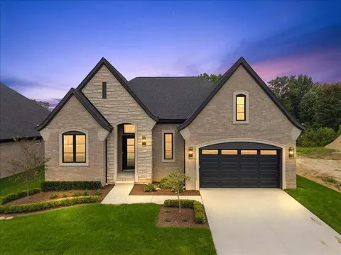 57363 Meadowridge, Washington, MI 48094