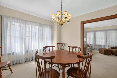 Dining - 403 S Wisner, Jackson, MI 49203 photo 1 of 3