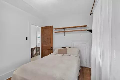 Bedroom - 403 S Wisner, Jackson, MI 49203 photo 5 of 9