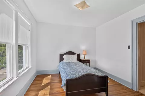 Bedroom - 403 S Wisner, Jackson, MI 49203 photo 3 of 9