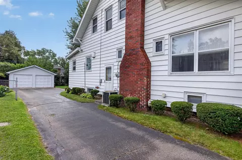 Exterior - 403 S Wisner, Jackson, MI 49203 photo 11 of 15