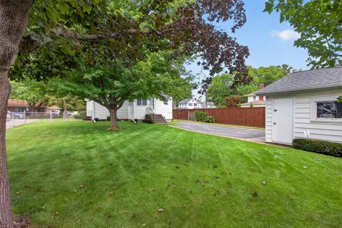 Exterior - 403 S Wisner, Jackson, MI 49203 photo 14 of 15
