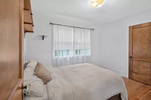 Bedroom - 403 S Wisner, Jackson, MI 49203 photo 4 of 9