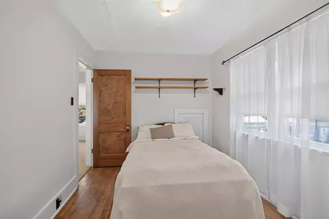 Bedroom - 403 S Wisner, Jackson, MI 49203 photo 6 of 9