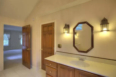 Bath - 4890 Mill, Jackson, MI 49201 photo 7 of 13