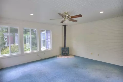 Living - 4890 Mill, Jackson, MI 49201 photo 11 of 11