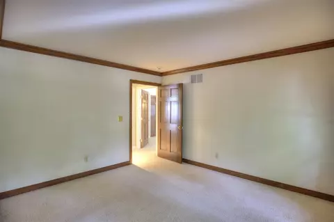 Bedroom - 4890 Mill, Jackson, MI 49201 photo 10 of 15