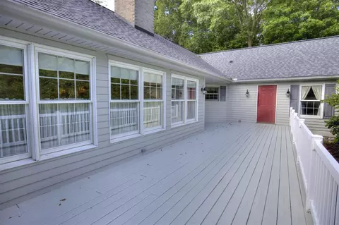 Exterior - 4890 Mill, Jackson, MI 49201 photo 6 of 9