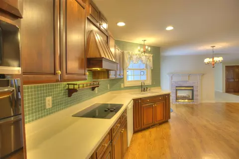 Kitchen - 4890 Mill, Jackson, MI 49201 photo 11 of 11