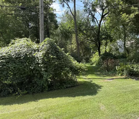 3491 Eastern, Grand Rapids, MI 49525