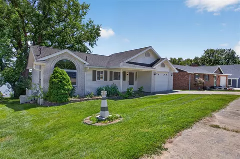 Exterior - 11939 Greenbriar, Jerome, MI 49249 photo 2 of 16
