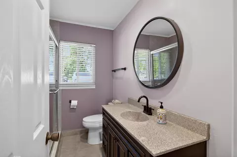 Bath - 11939 Greenbriar, Jerome, MI 49249 photo 3 of 8