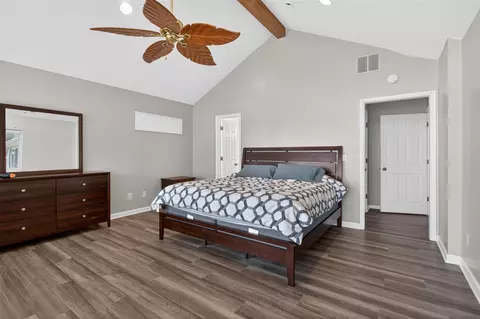 Bedroom - 11939 Greenbriar, Jerome, MI 49249 photo 4 of 12