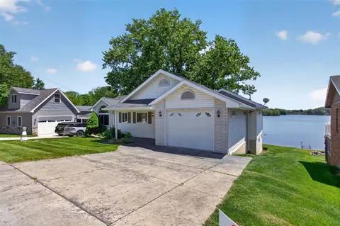 Exterior - 11939 Greenbriar, Jerome, MI 49249 photo 4 of 16
