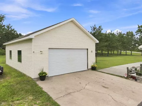 Exterior - 2020 Lakeview, Alanson, MI 49706 photo 3 of 10