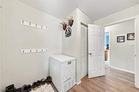 Entry Way - 2020 Lakeview, Alanson, MI 49706 photo 2 of 3