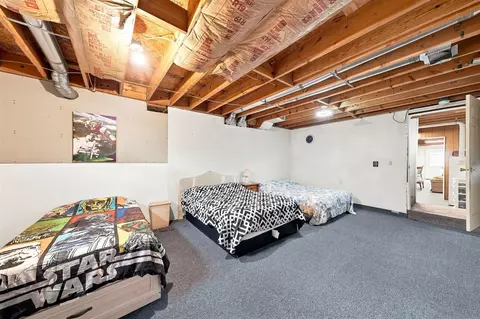 Bedroom - 2020 Lakeview, Alanson, MI 49706 photo 9 of 9